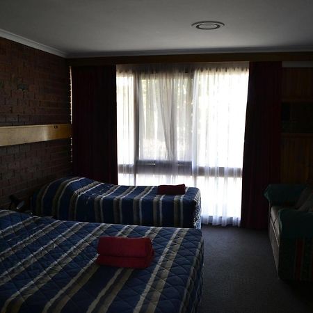 Kardinia Park Motel Geelong Bagian luar foto