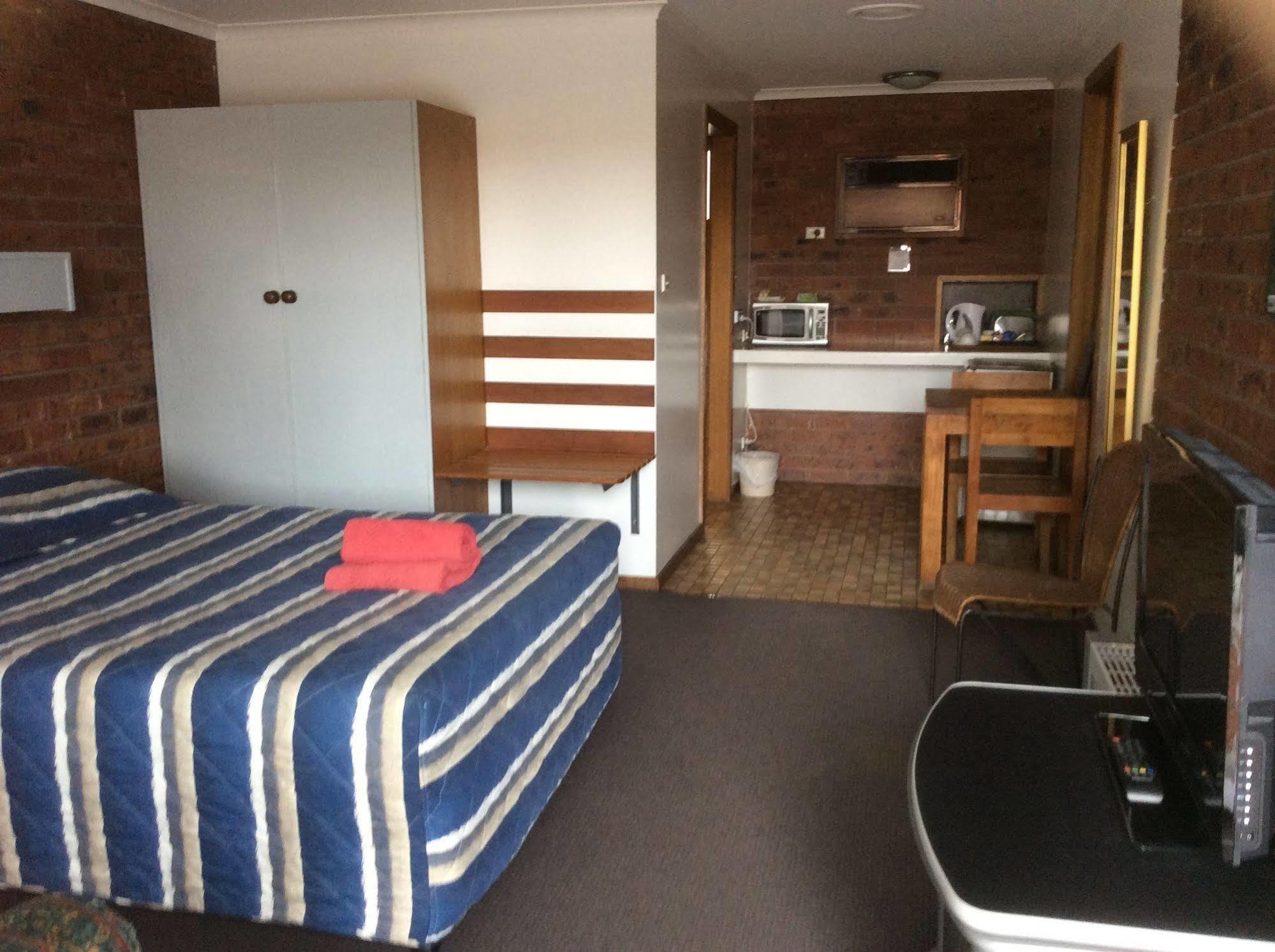 Kardinia Park Motel Geelong Bagian luar foto