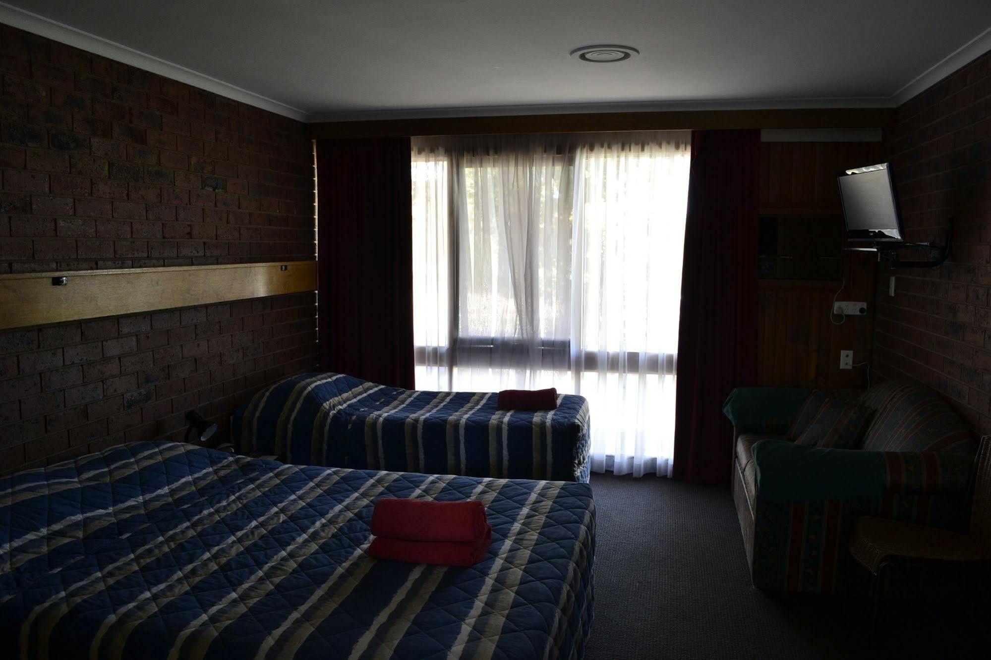 Kardinia Park Motel Geelong Bagian luar foto